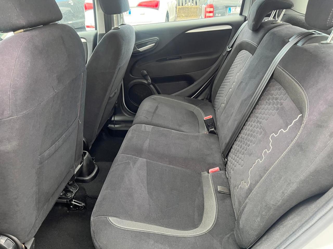 Fiat Punto 1.3 MJT II 75 CV 5