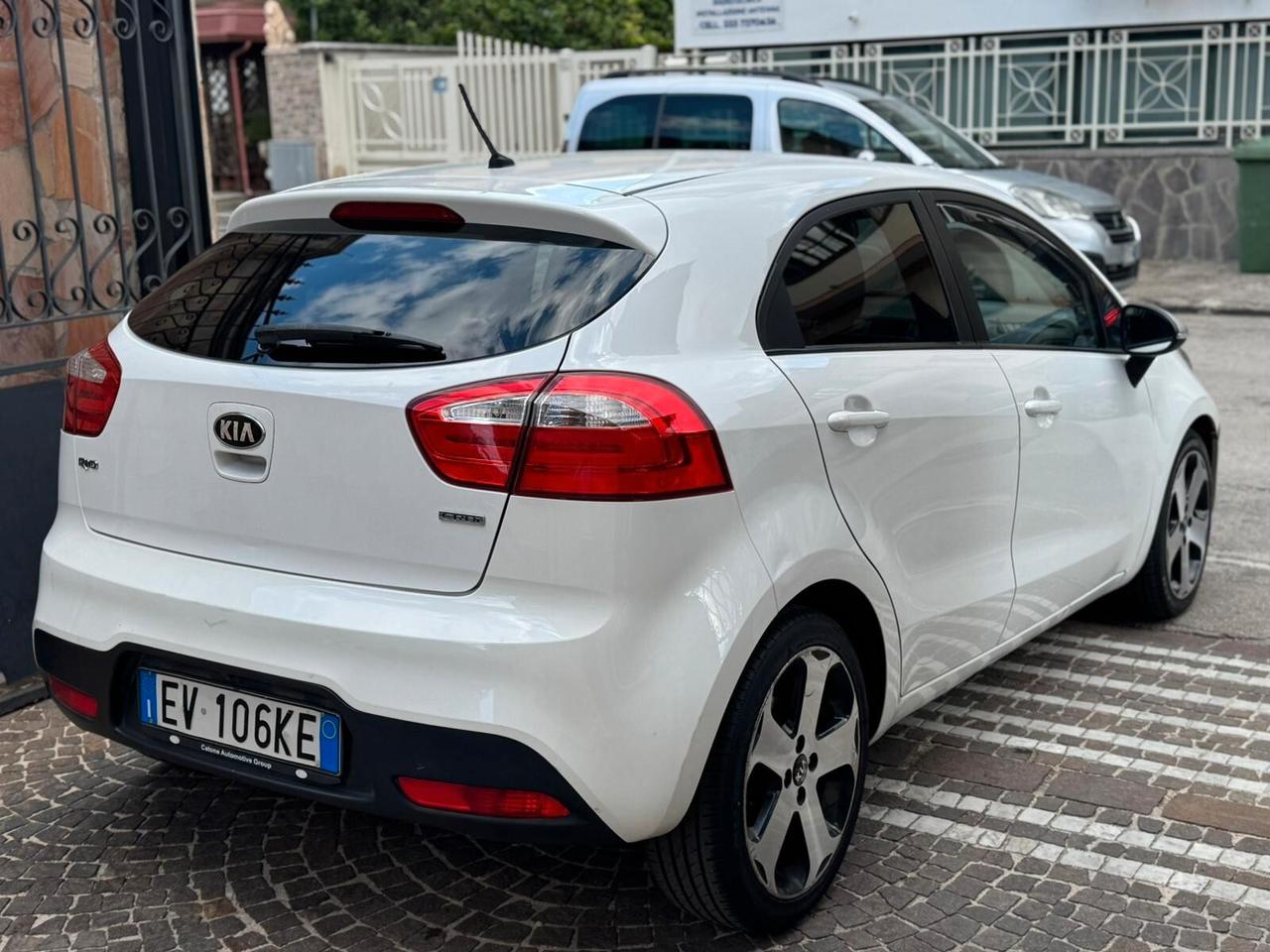 Kia Rio 1.1 CRDi 5p. Cool