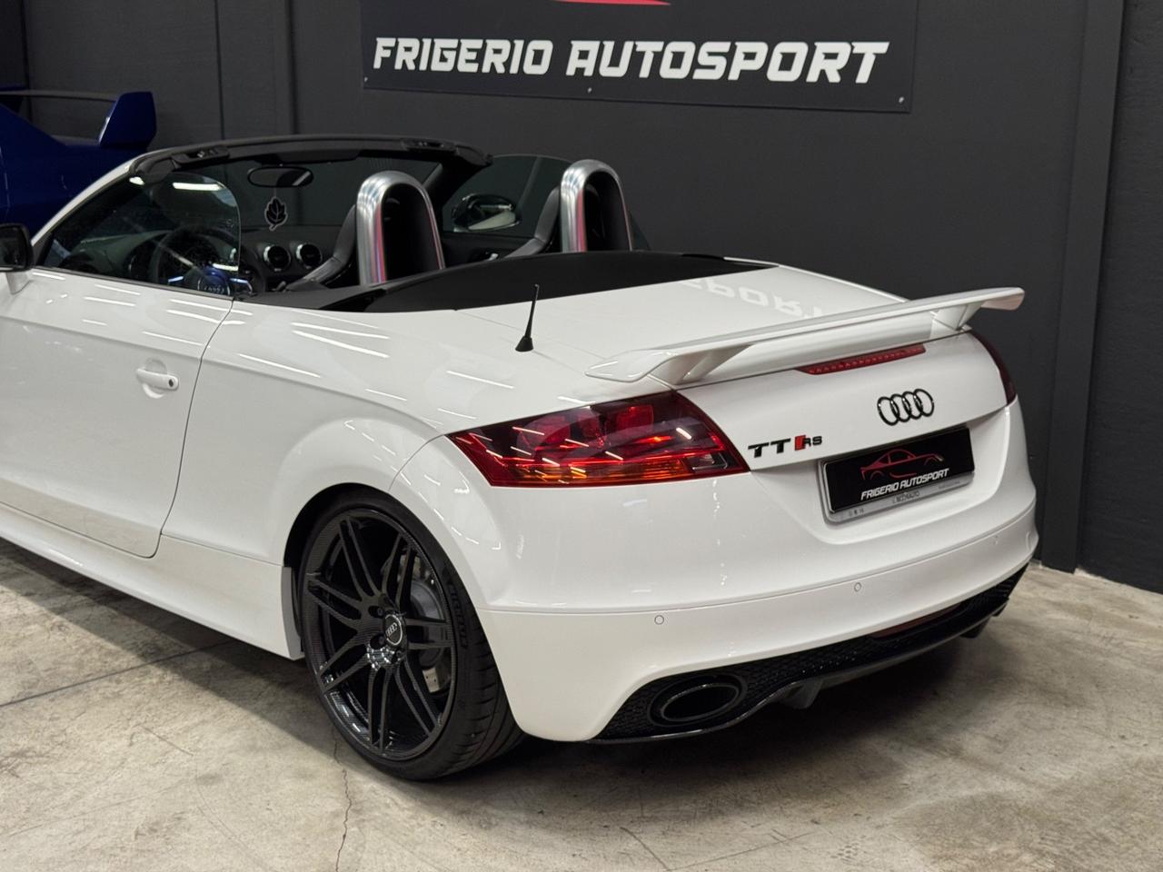 Audi TT RS Roadster 2.5 TFSI quattro S tronic