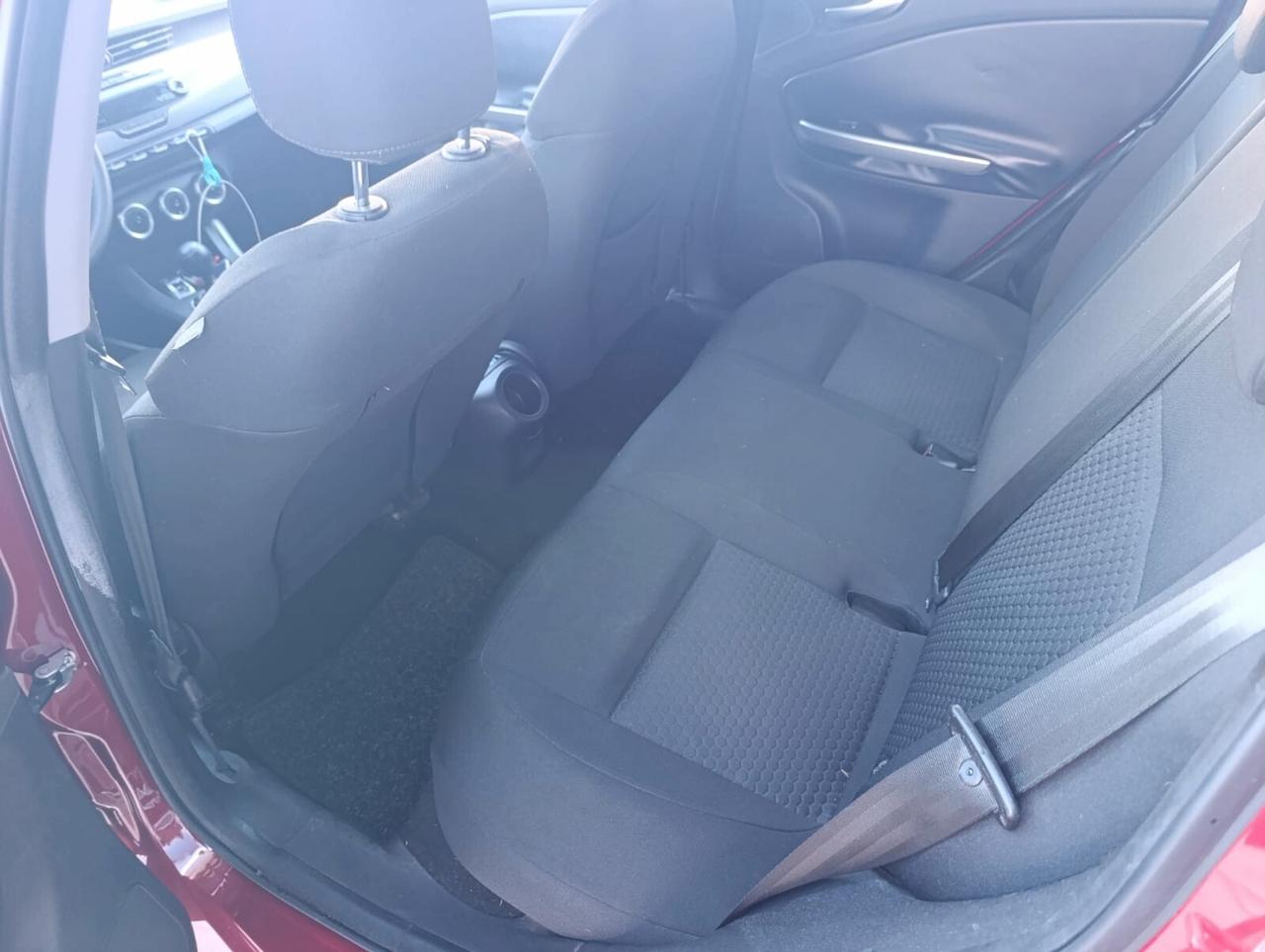 Alfa Romeo Giulietta 1.6 JTDm-2 105 CV Progression