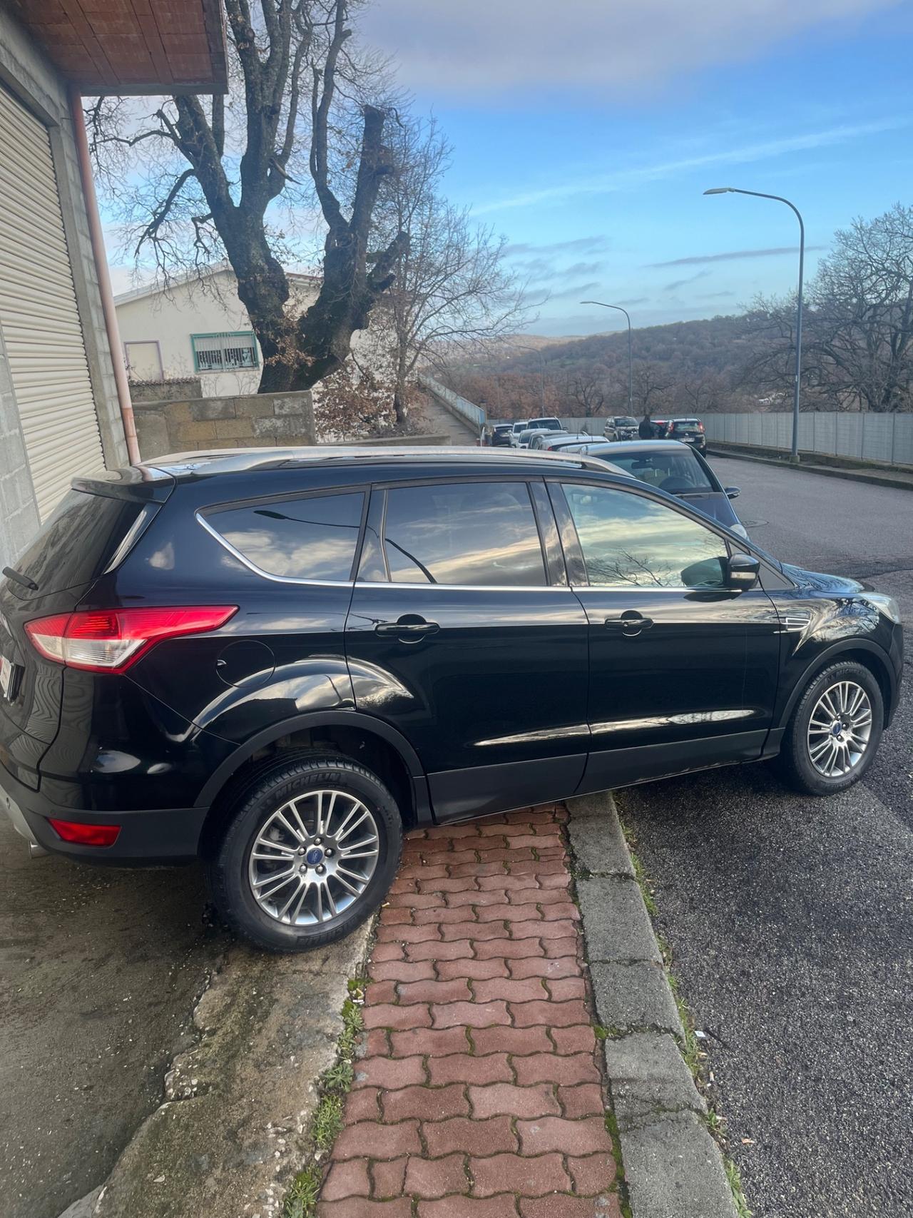 Ford Kuga 2.0 TDCI 163 CV 4WD Powershift Titanium X