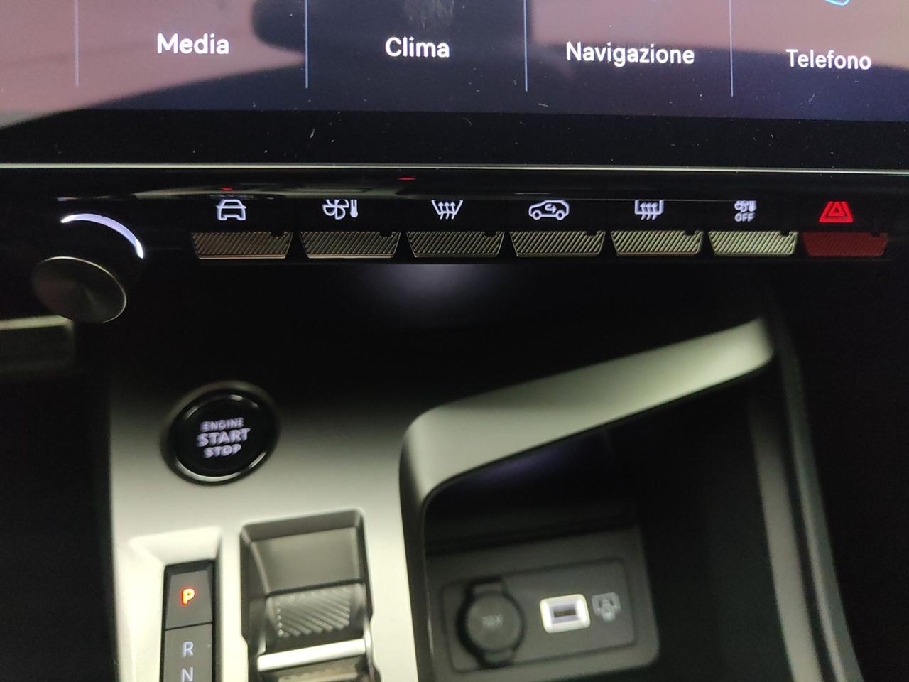 PEUGEOT 308 III 2021 SW 1.2 HYBRID 145CV GT E-DCS6