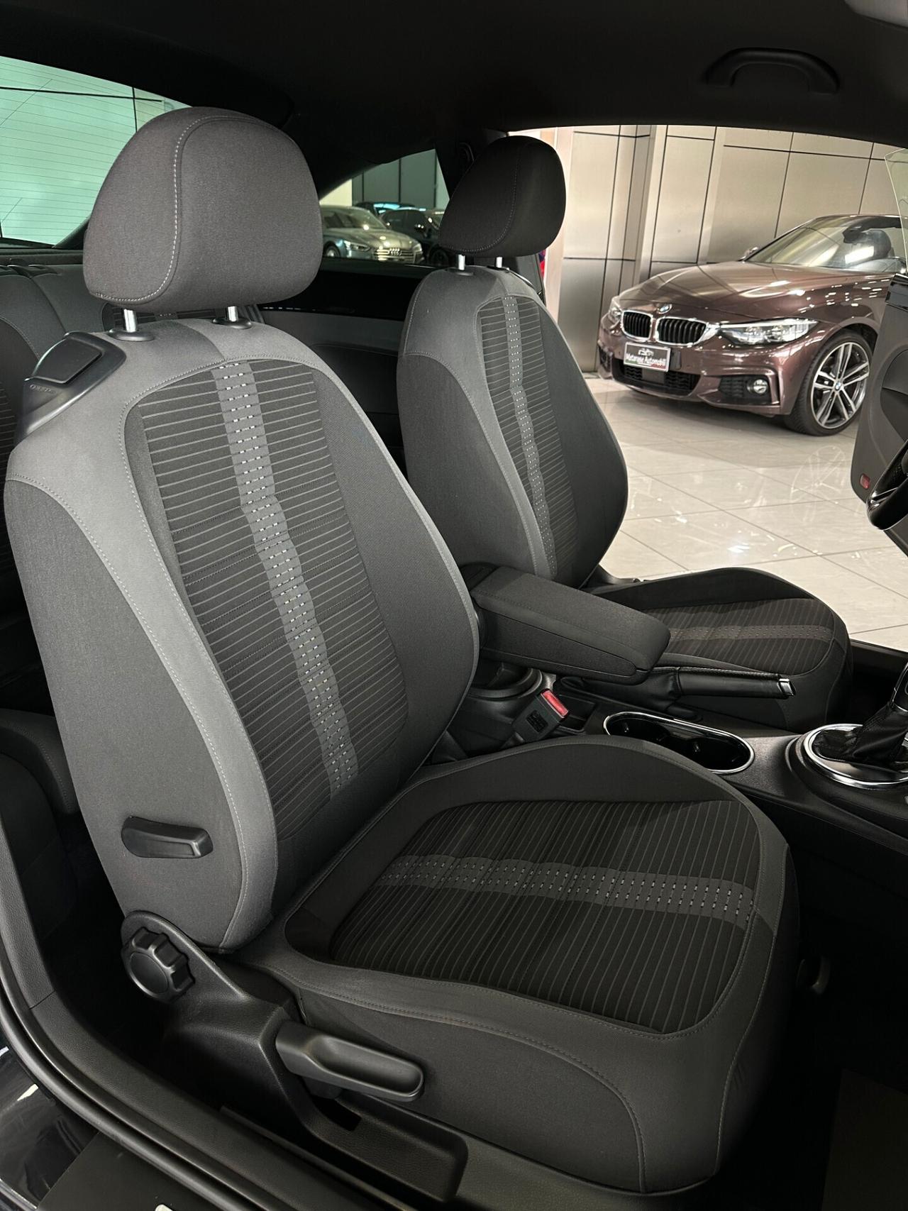 Volkswagen NewBeetle Maggiolino 2.0 TSI DSG Sport Cruise Finanziabile GaranziaInclusa