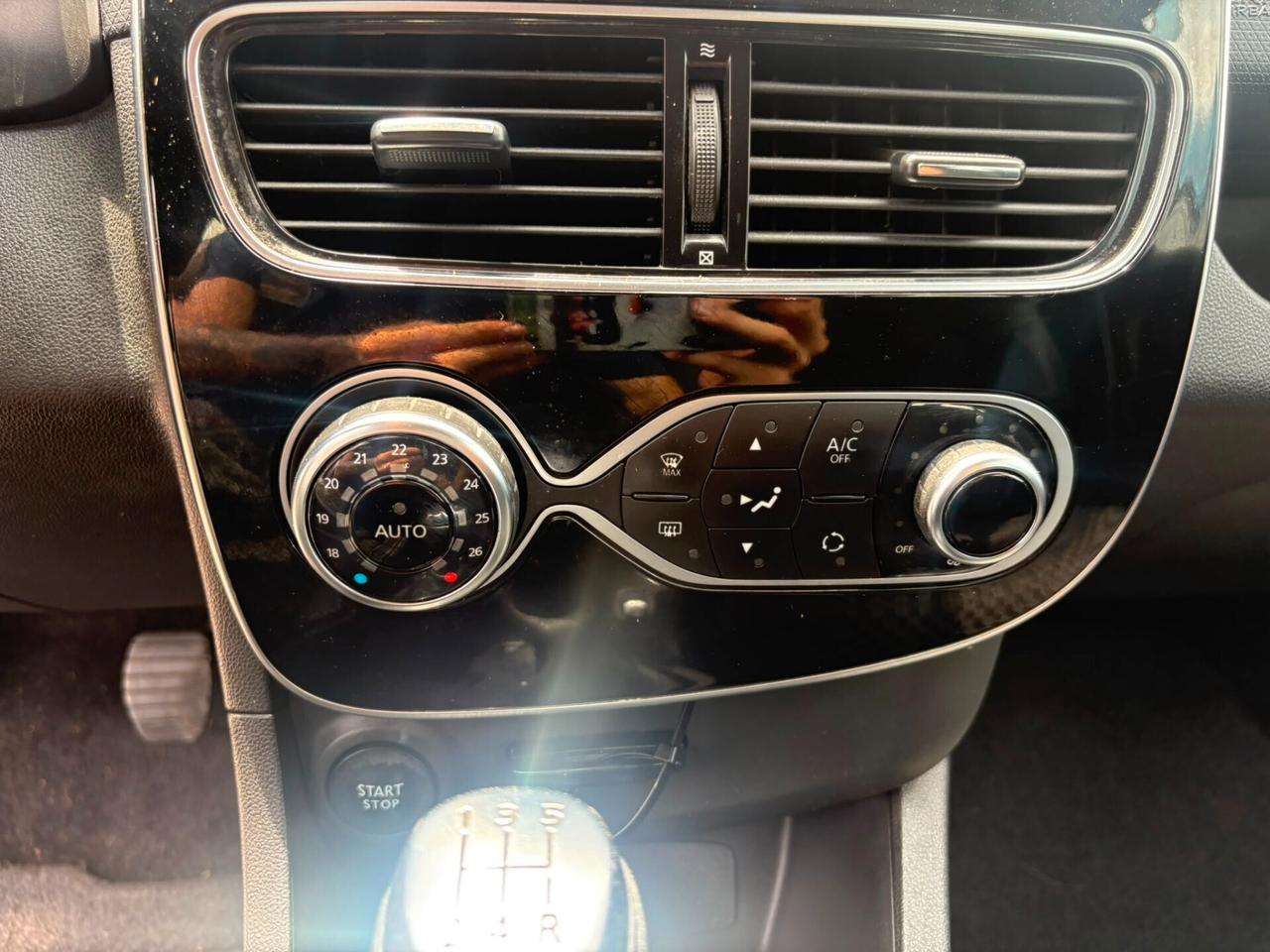 Renault Clio TCe 12V 90 CV GPL 5 porte Moschino Zen