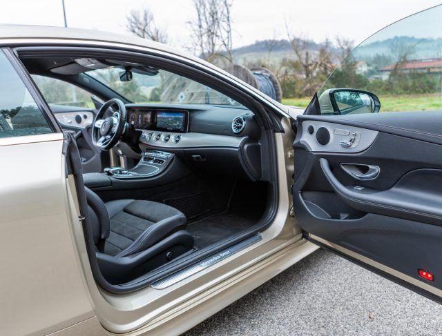 MERCEDES-BENZ E 220 d 4Matic Premium Plus