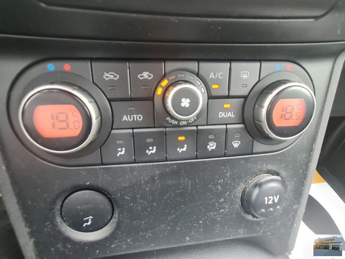 NISSAN Qashqai 1.6 16V Tekna