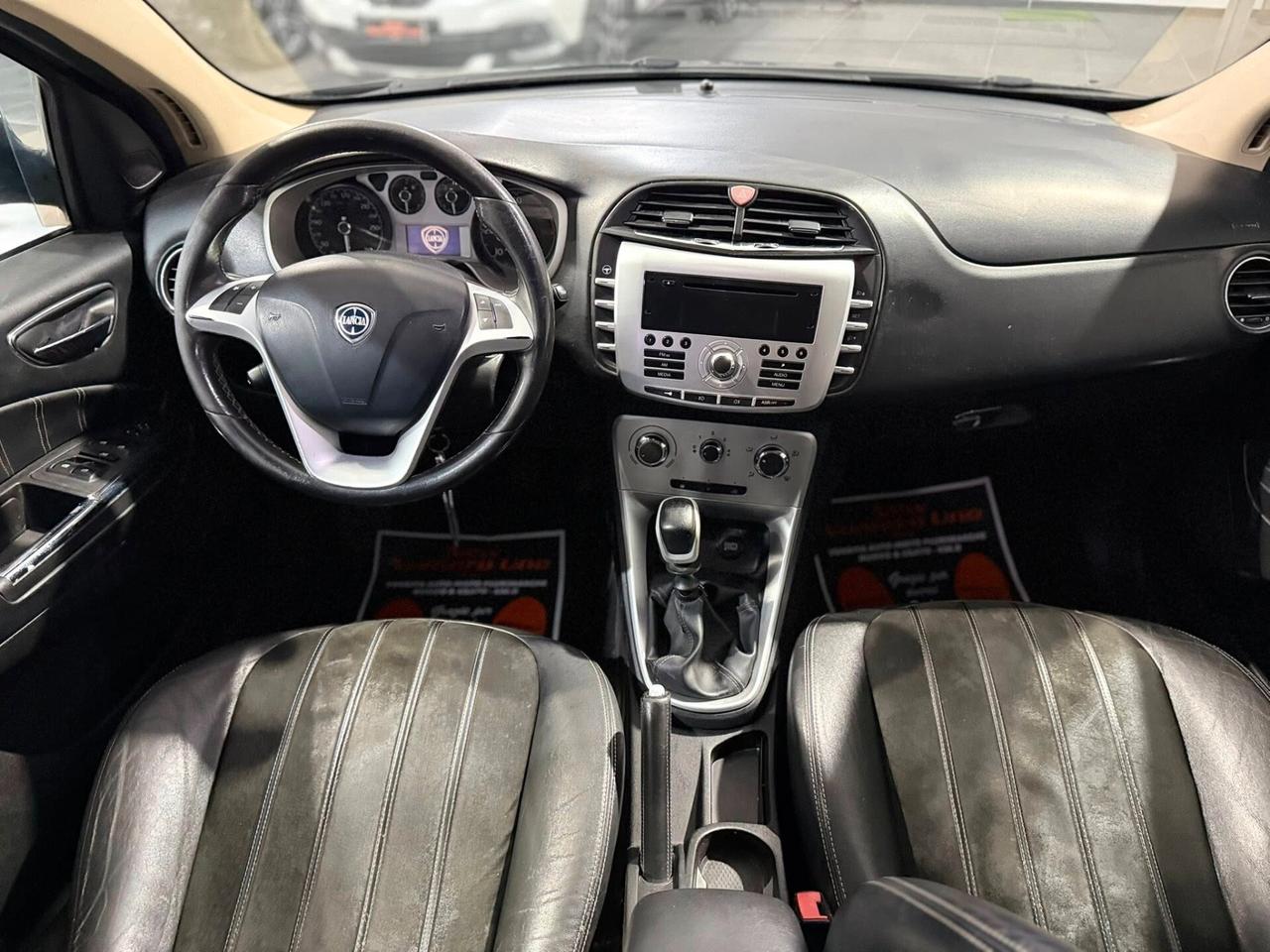 Lancia Delta 1.6 Mjt 120cv Oro 2011