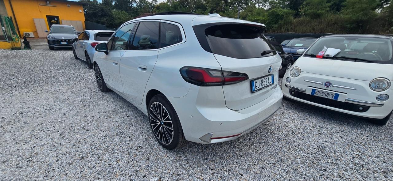 Bmw 2er Active Tourer 218d Luxury