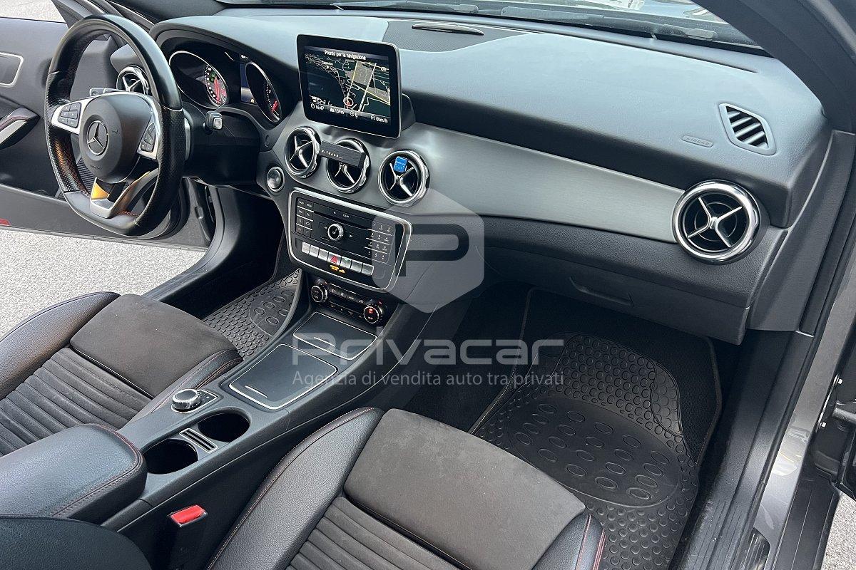 MERCEDES GLA 200 d Automatic Premium