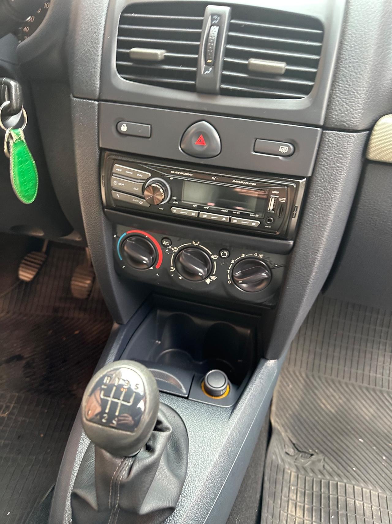 Renault Clio Storia 1.2 5 porte Dynamique