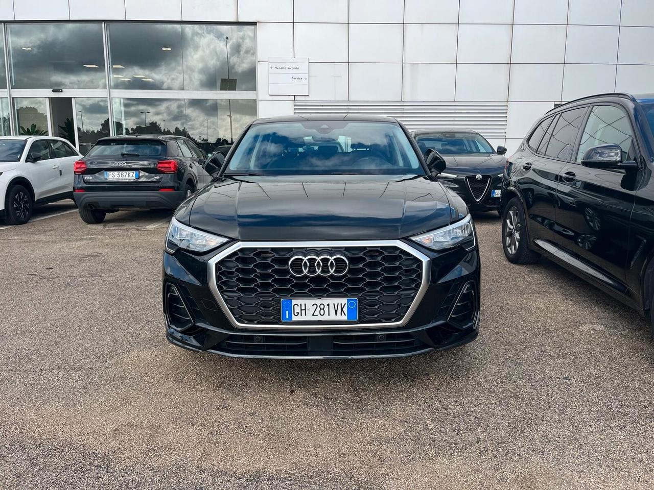 Audi Q3 35 TDI S tronic Business Advanced