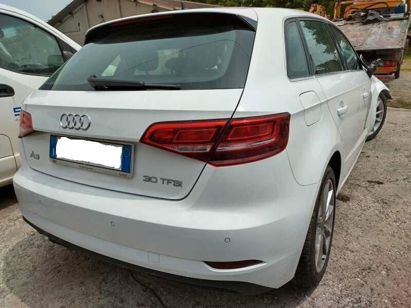 Audi A3 SPB 30 TFSI S tronic Business