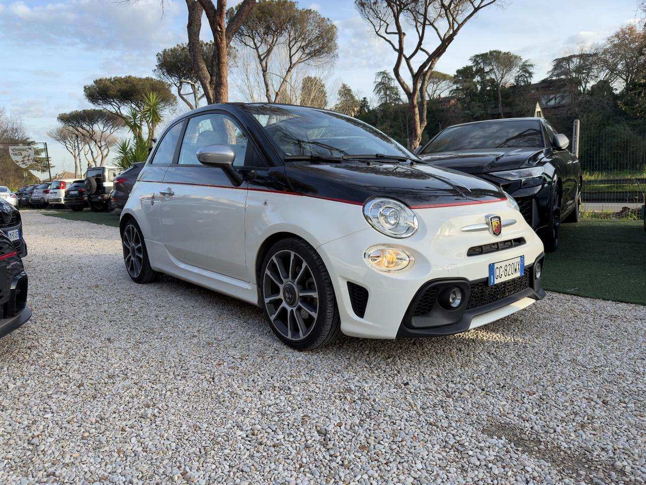 Abarth 595 C 1.4 Turbo T-Jet 165 CV Turismo cabrio