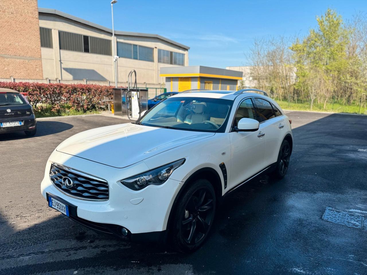 Infiniti FX30d 3.0 DIESEL 2011 TOP!