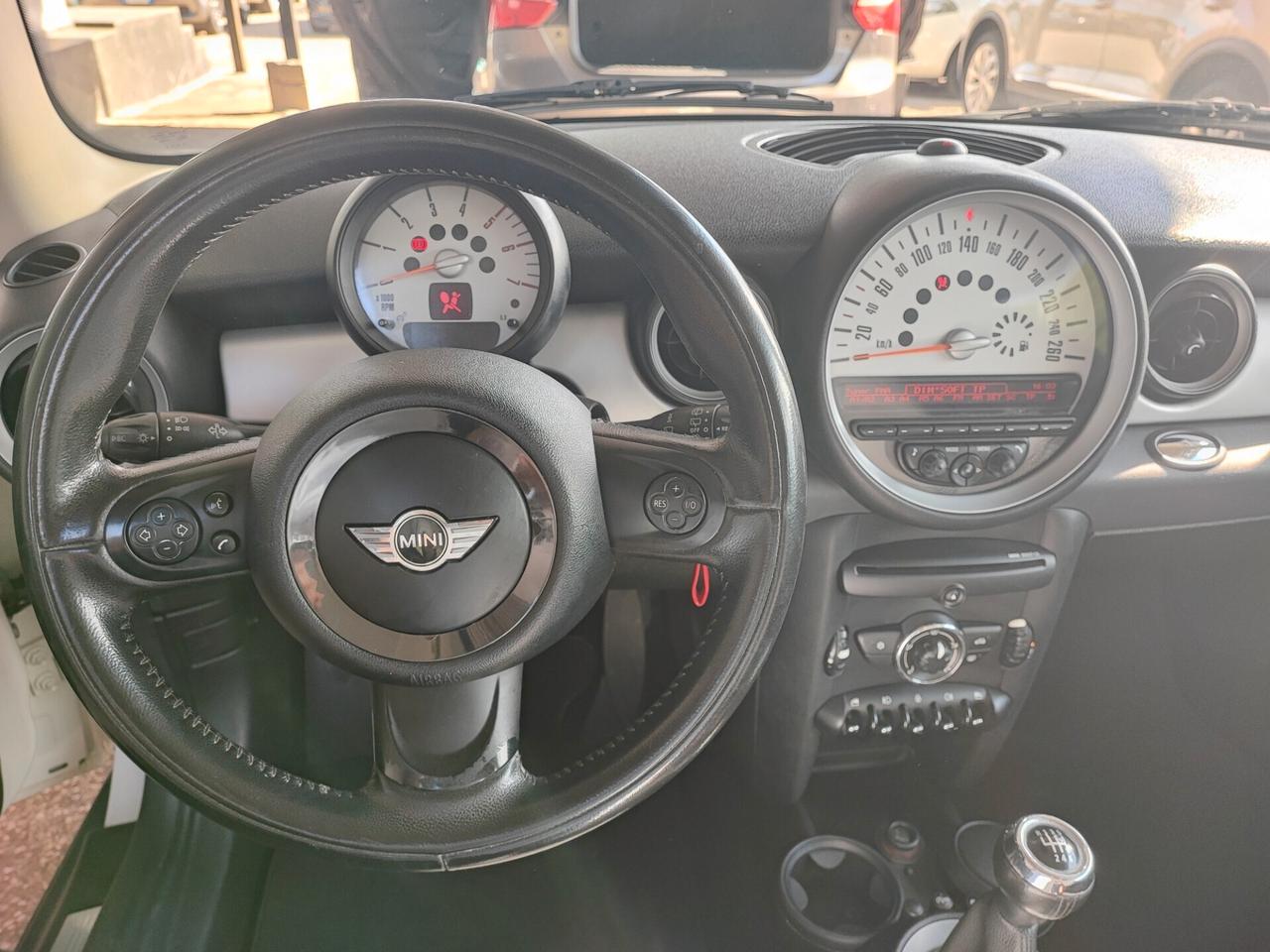 Mini 1.6 16V Cooper D