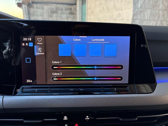 VOLKSWAGEN Golf 2.0 TDI DSG SCR Life COCKPIT-LUCI AMBIENTE