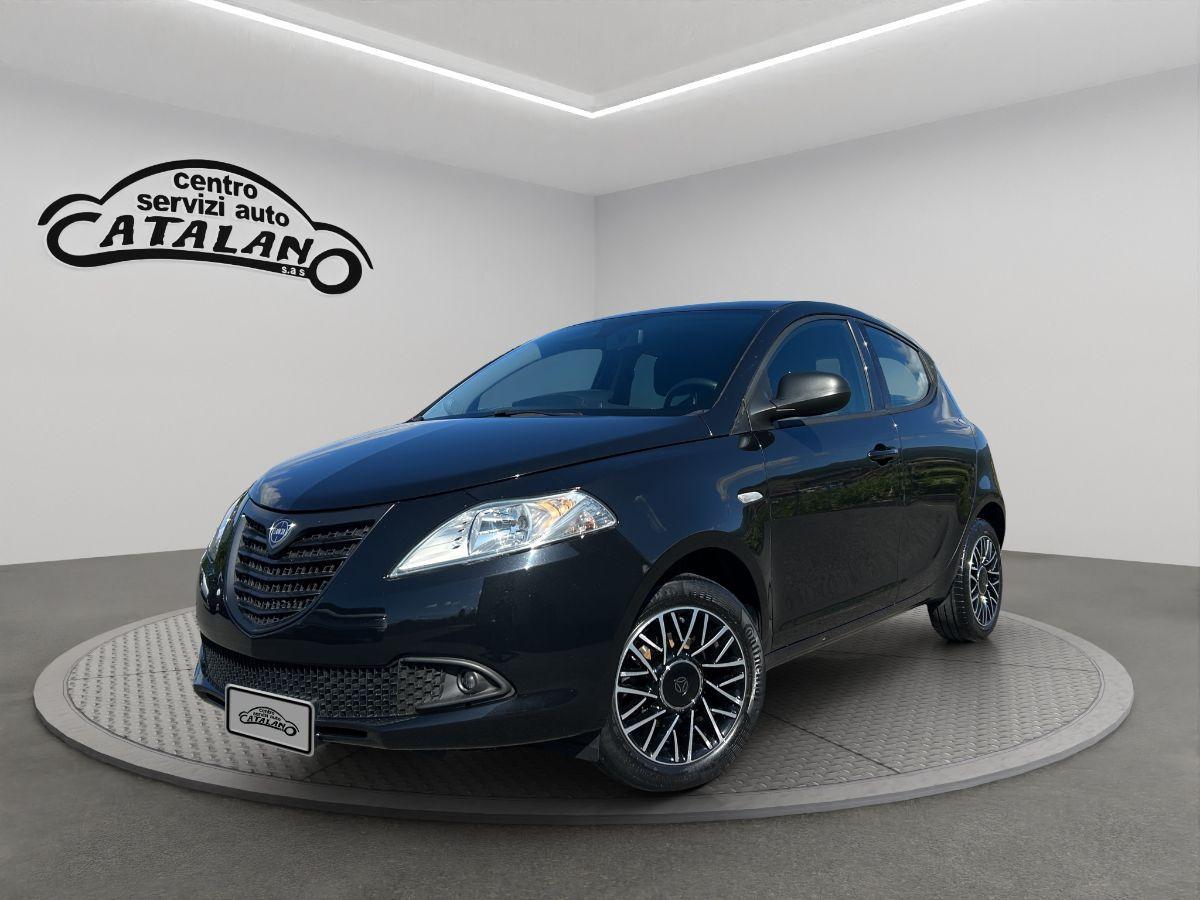 LANCIA - Ypsilon S - 1.3 MJT 95 CV 5p. S&S MOMO DESIGN