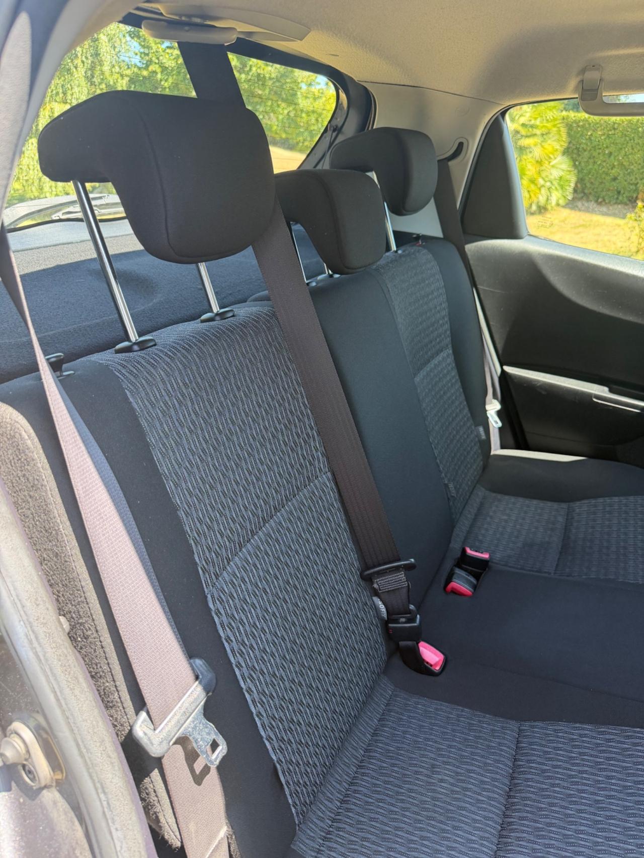 Toyota Yaris 1.0 5 porte Lounge