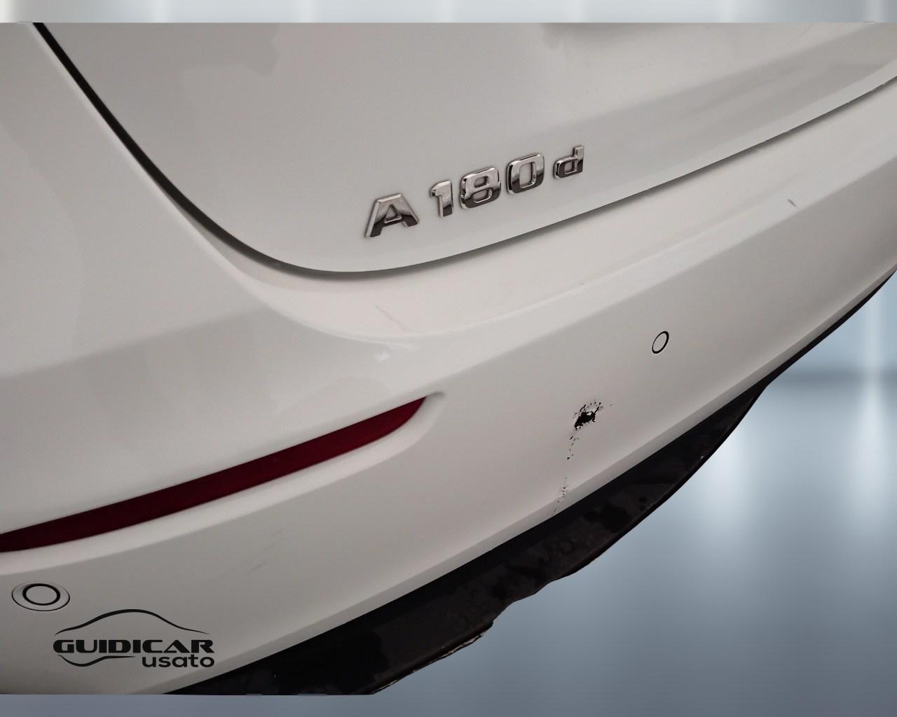 Mercedes-Benz Classe A - W177 2023 - A 180 d Advanced auto