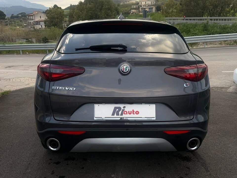 Alfa Romeo Stelvio 2.2 Turbodiesel 210 CV AT8 Q4 Sport Edition