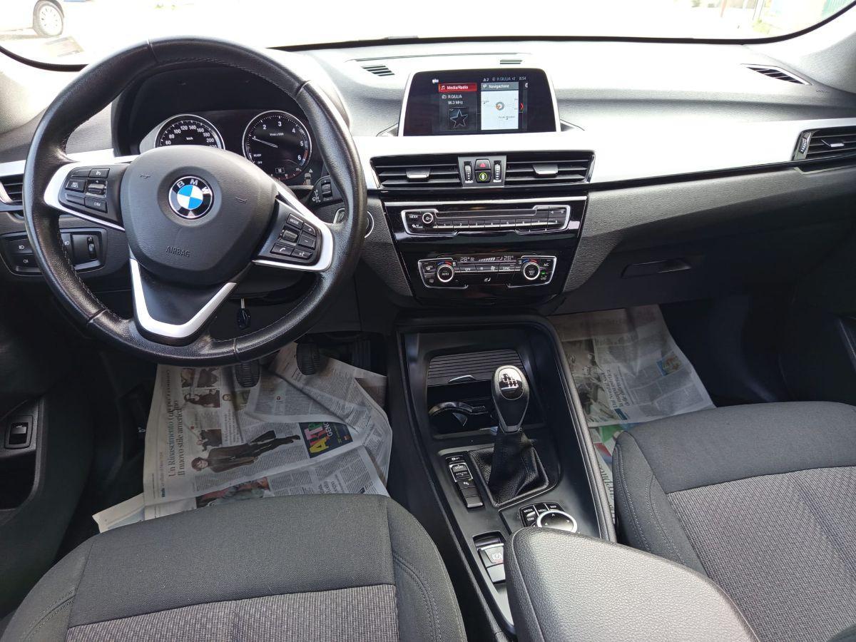 BMW X1 sDrive16d Business NAV/TETTO/RETROC