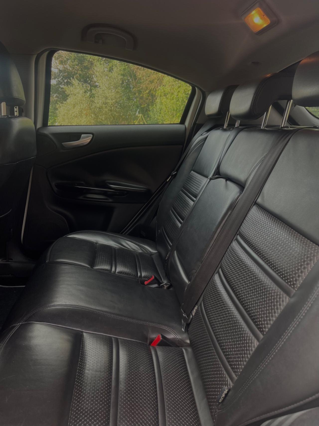 Alfa Romeo Giulietta 1.6 JTDm-2 105 CV Exclusive