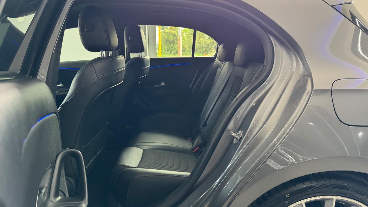 Mercedes-benz A 180 d Automatic Premium-2019