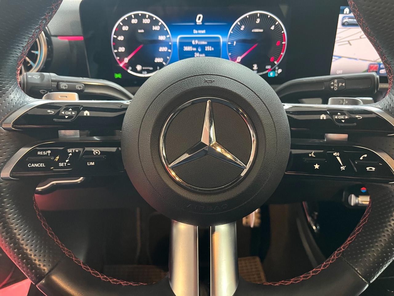 MERCEDES CLASSE A 180 D AMG LINE ADVANCED PLUS VIRTUAL CERCHI DA 18 AUTOMATIC NEOPATENTATI