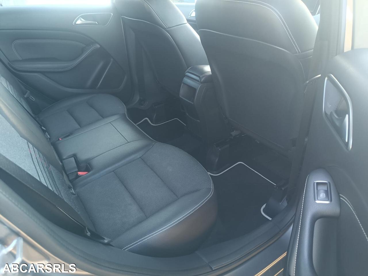 MERCEDES - Classe B - B 180 d Automatic - FINANZIA