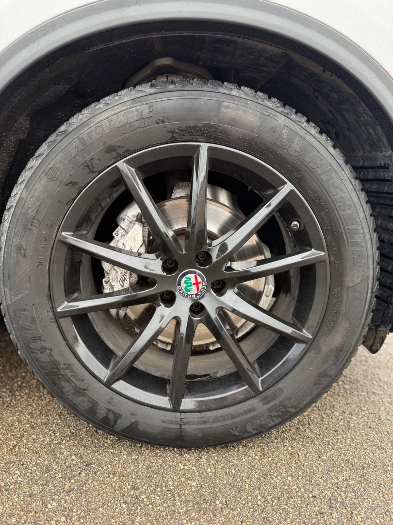 Alfa Romeo Stelvio 2.2 Turbodiesel 160 CV AT8 RWD Business