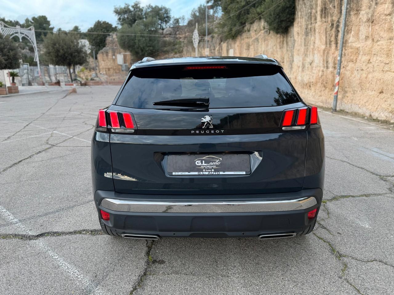 Peugeot 3008 GT-LINE/2.0 EAT8 177CV/GANCIO/PELLE/18"