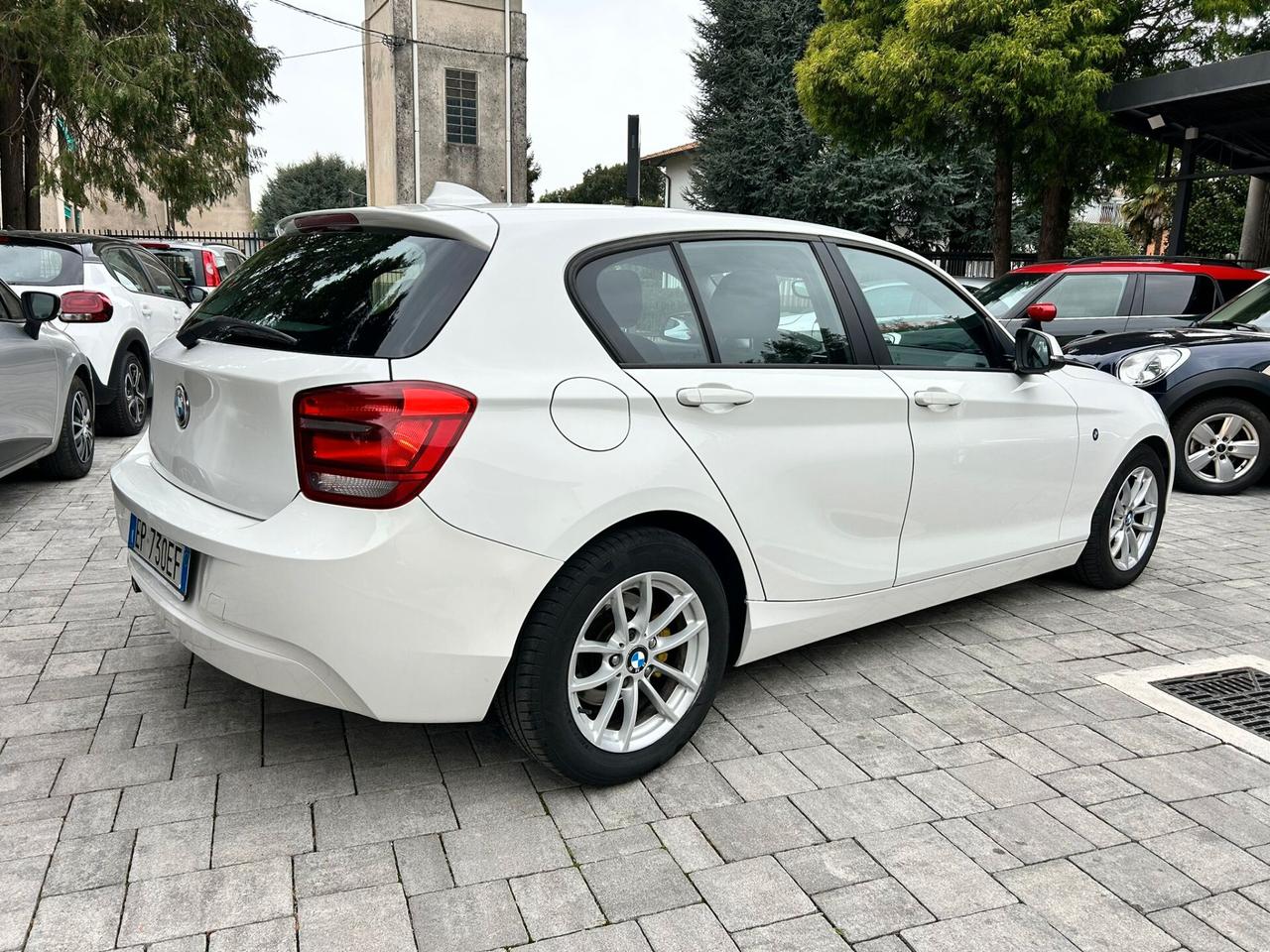 Bmw 116 116d 5p. Urban