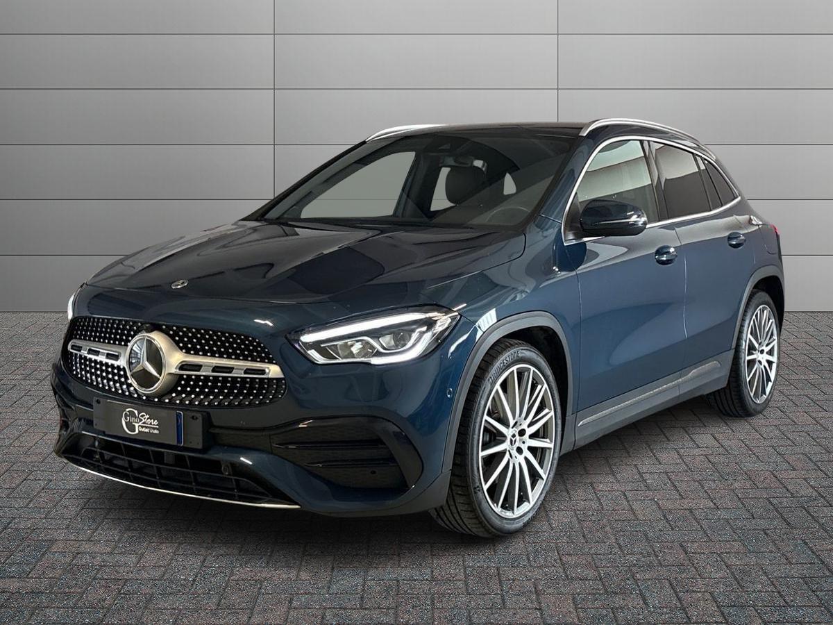 Mercedes-Benz GLA 200 d Premium 4matic auto