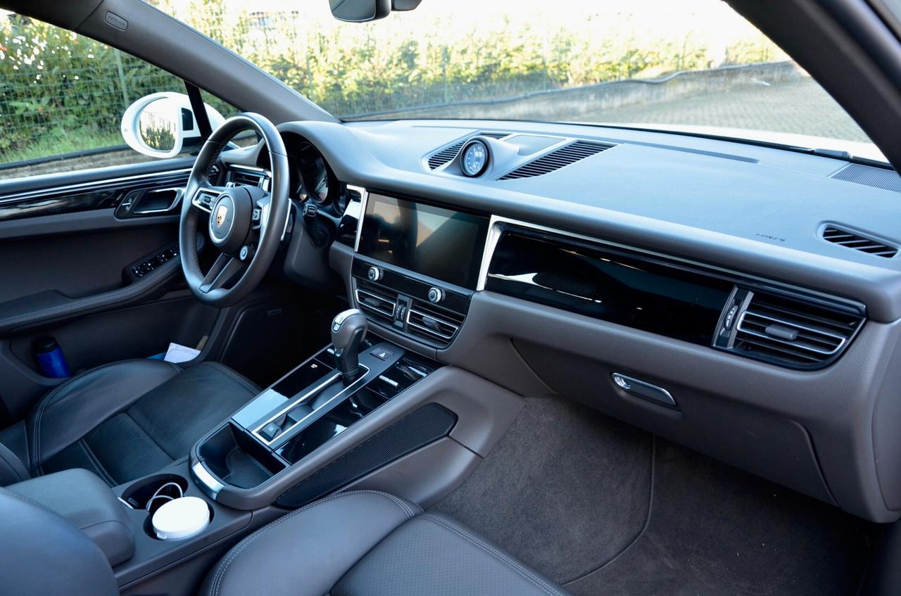PORSCHE MACAN S 2.9 380cv PDK, UFF ITALIANA, SERVICE PORSCHE, TETTO, MATRIX, SPORT CHRONO PLUS, HI-FI BOSE, SOSPENSIONI ADATTIVE, RETROCAMERA 360°, PERMUTE