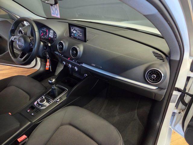 AUDI A3 SPB 1.6 TDI 116 CV Design