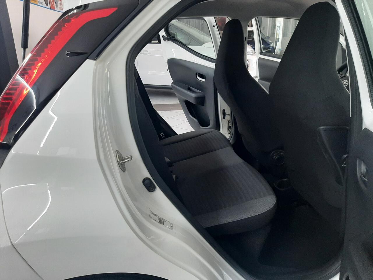 Toyota Aygo 1.0 VVT-i 72 CV 5 porte x-cite