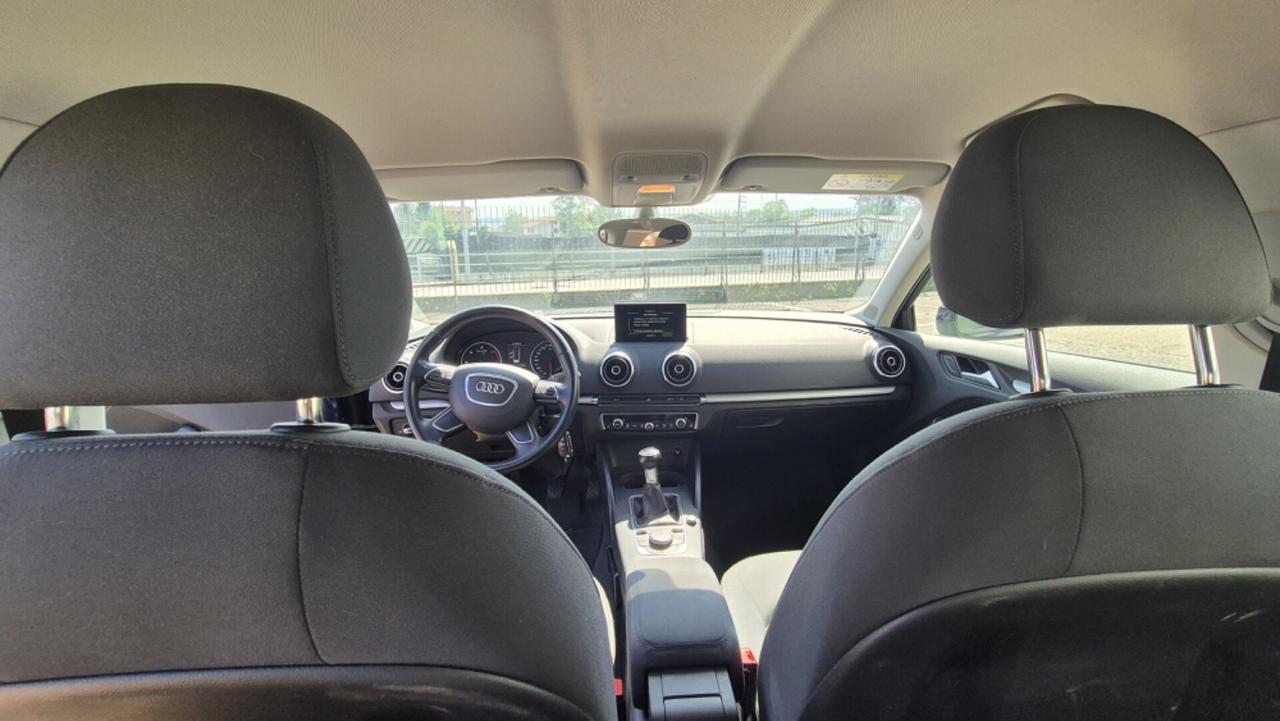 AUDI A3 3ª serie A3 SPB 1.6 TDI Ambition