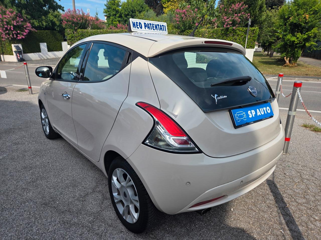 Lancia Ypsilon - 2016