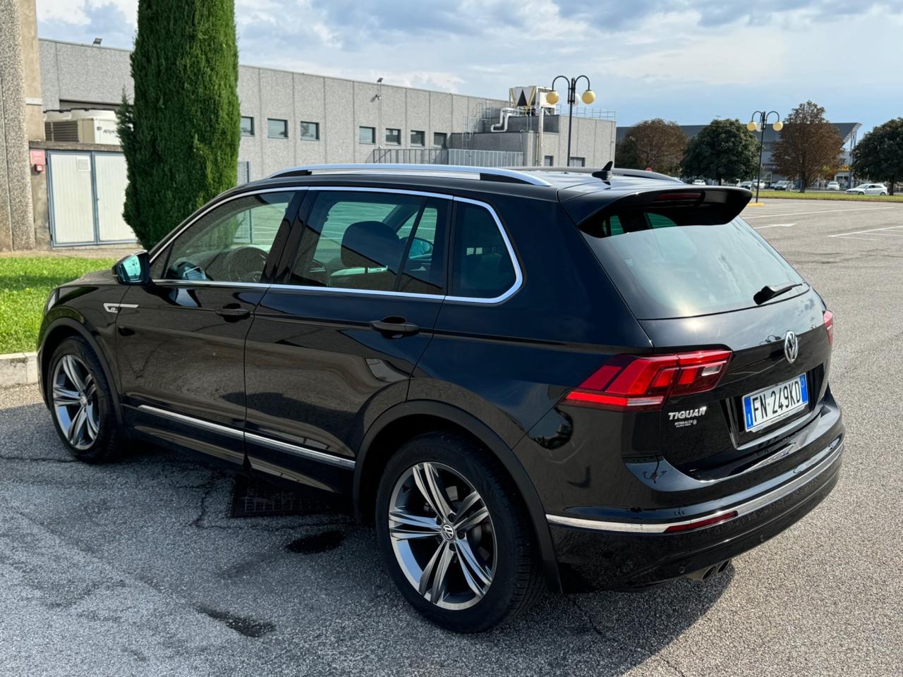 Vw Tiguan R-Line 1.6 TDI 116CV Euro 6B