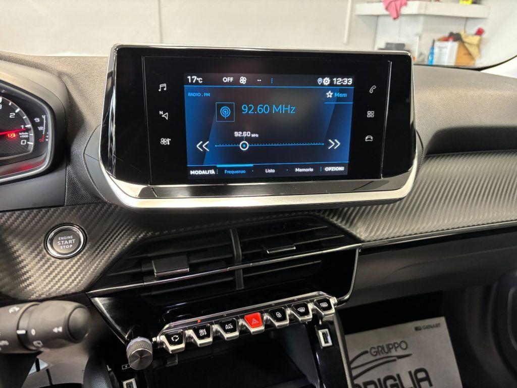 Peugeot 2008 1.5 BlueHDi Allure Navi Pack