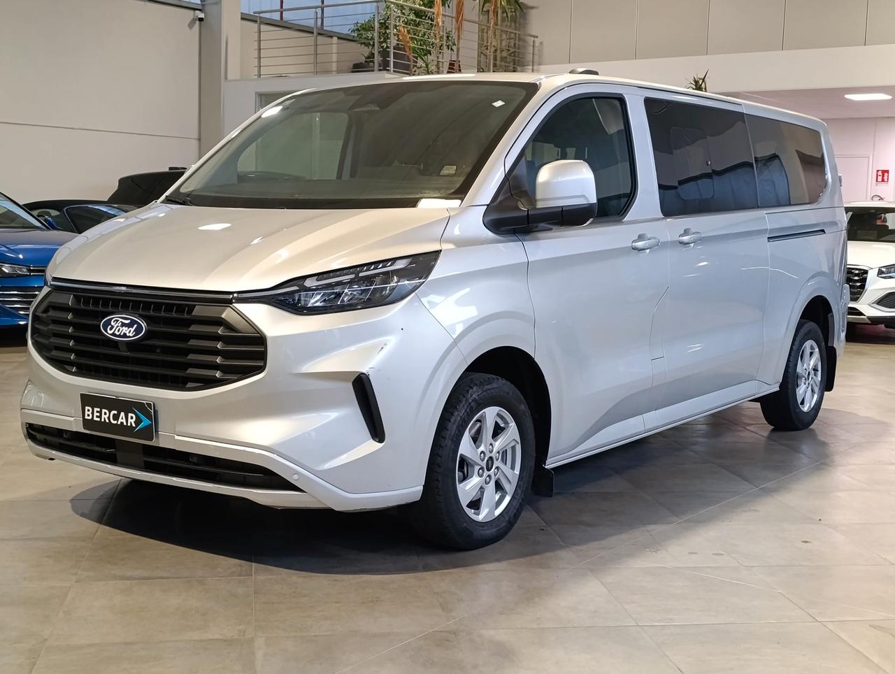 FORD Transit Custom V710 320 2.0 ecoblue 150cv combi M1 Titanium L2H1