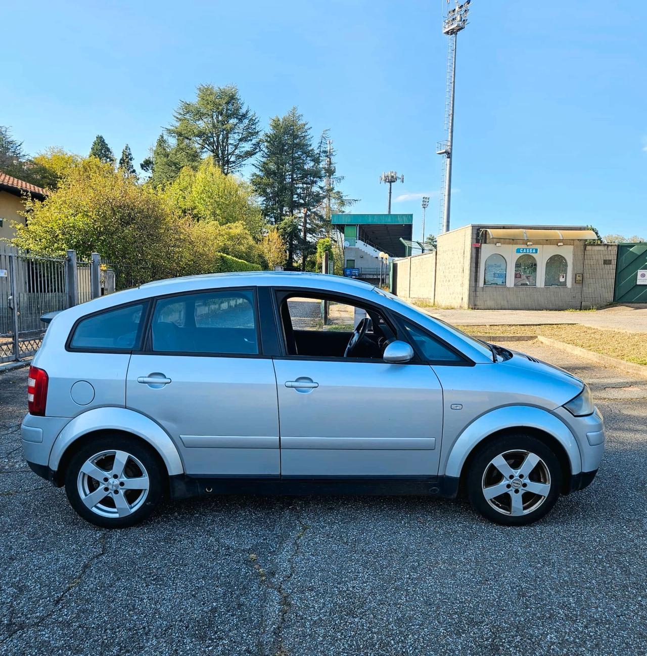 Audi A2 NEOPATENTATI
