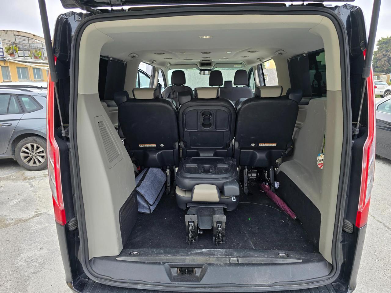 FORD Tourneo Custom 320 2.0 tdci 130cv Trend L2H1 auto E6.2