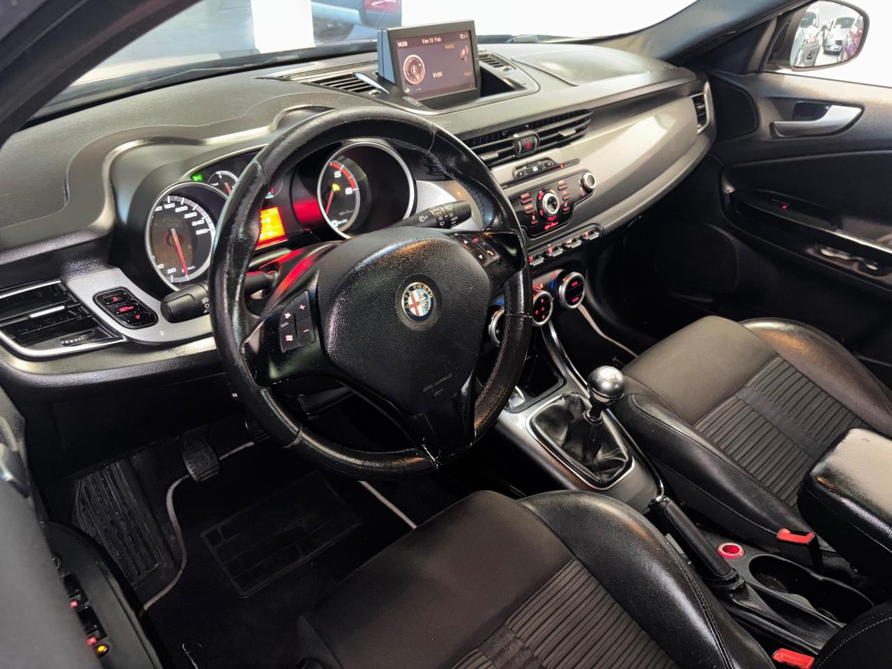 Alfa Romeo Giulietta 1.6 JTDm-2 PELLE|TETTO