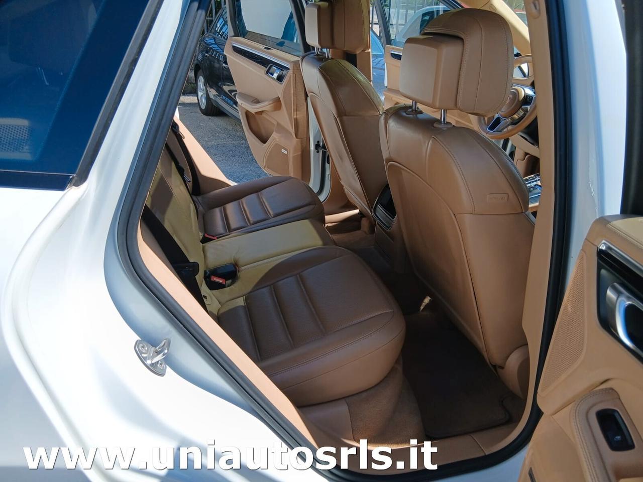 Porsche Macan S