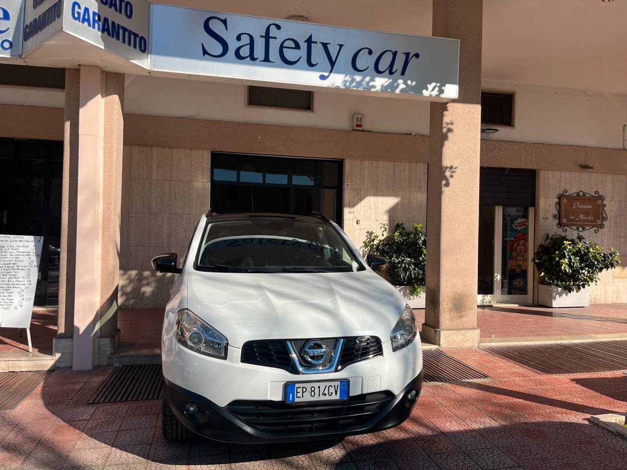 Nissan Qashqai 1.5dCi Tekna garantita-2013