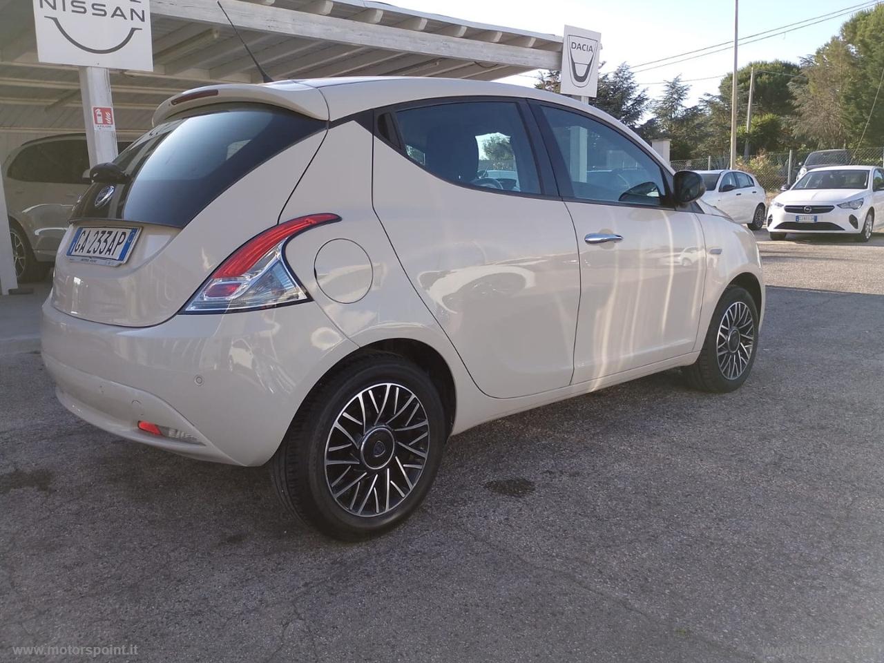 LANCIA Ypsilon 1.2 69 CV 5p. S&S Platinum
