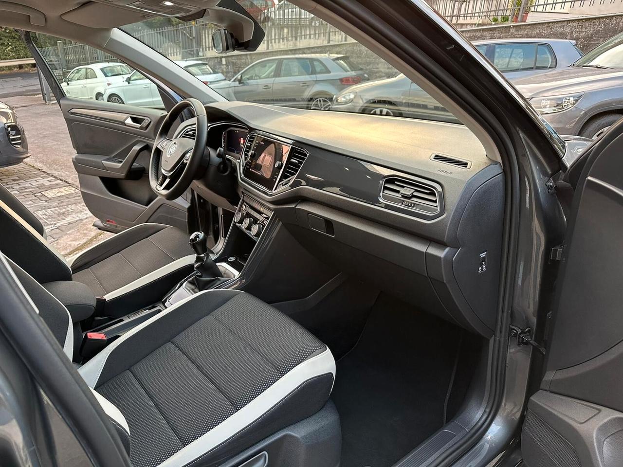 Volkswagen T-Roc 1.6 TDI SCR Style BlueMotion Technology