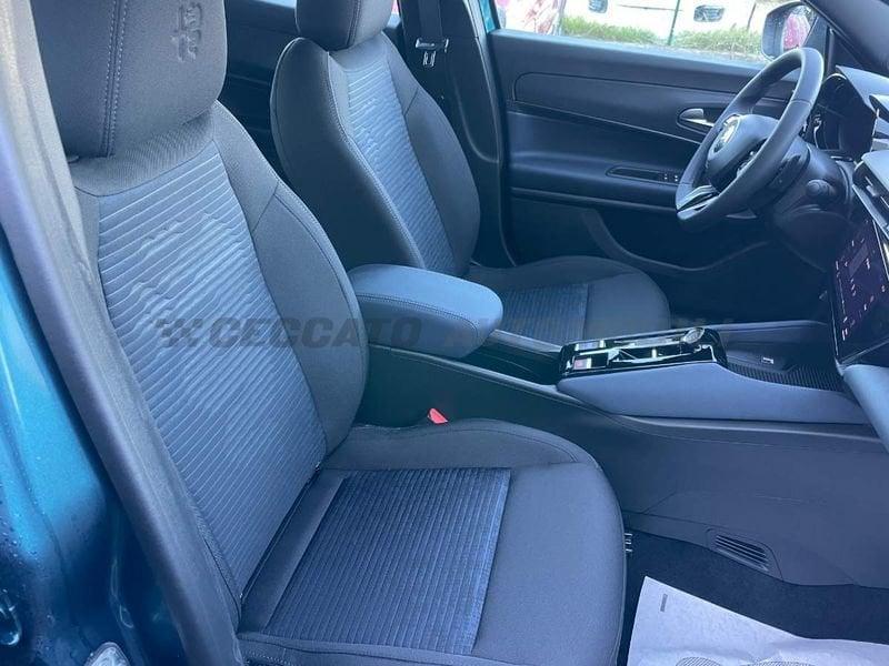 Alfa Romeo Junior Junior 1.2 ibrida 136cv edct6