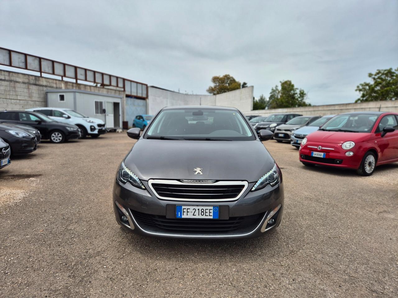 Peugeot 308 BlueHDi 120 S&S Allure Berlina
